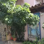 Liadromia * Patitiri