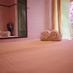 Hotel Liadromia *