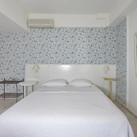 Liadromia Hotel Patitiri