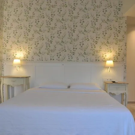 Liadromia Hotel
