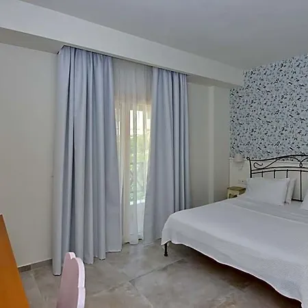 Hotel Liadromia