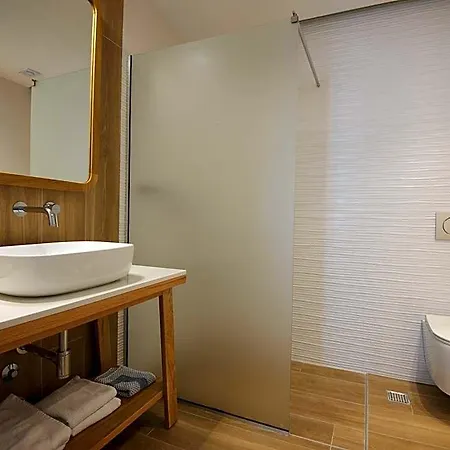 Hotel Liadromia