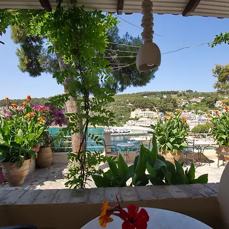 Liadromia باتيتيري