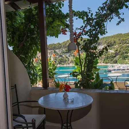 Hotel Liadromia