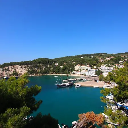 λιαδρόμια Ξενοδοχείο *