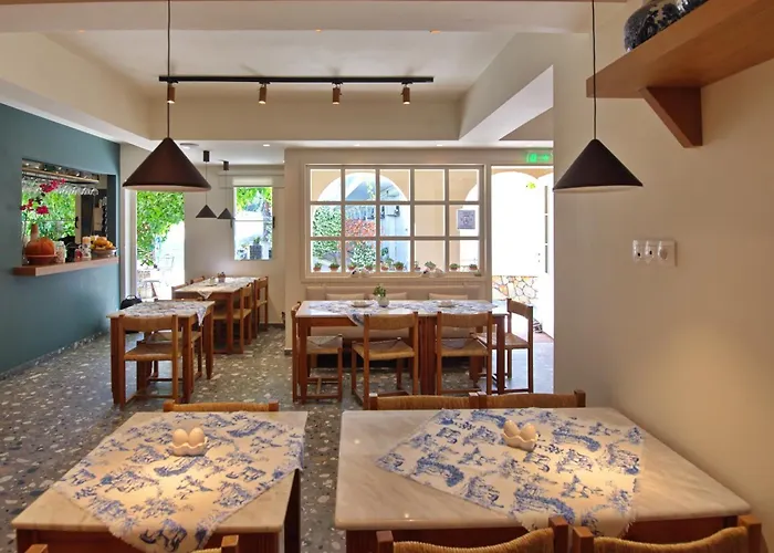 Liadromia Патитири