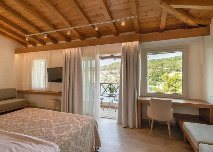 Liadromia Hotel Patitiri (Alonnisos)