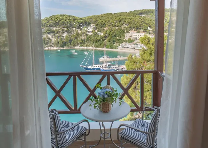 Liadromia * Patitiri (Alonnisos)