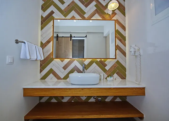 Liadromia Отель Патитири